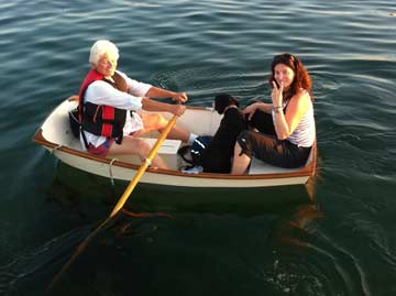 2 people can easily sit in the apple pie dinghy
