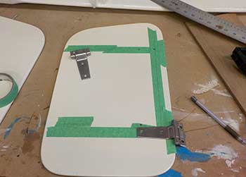 locker hinges